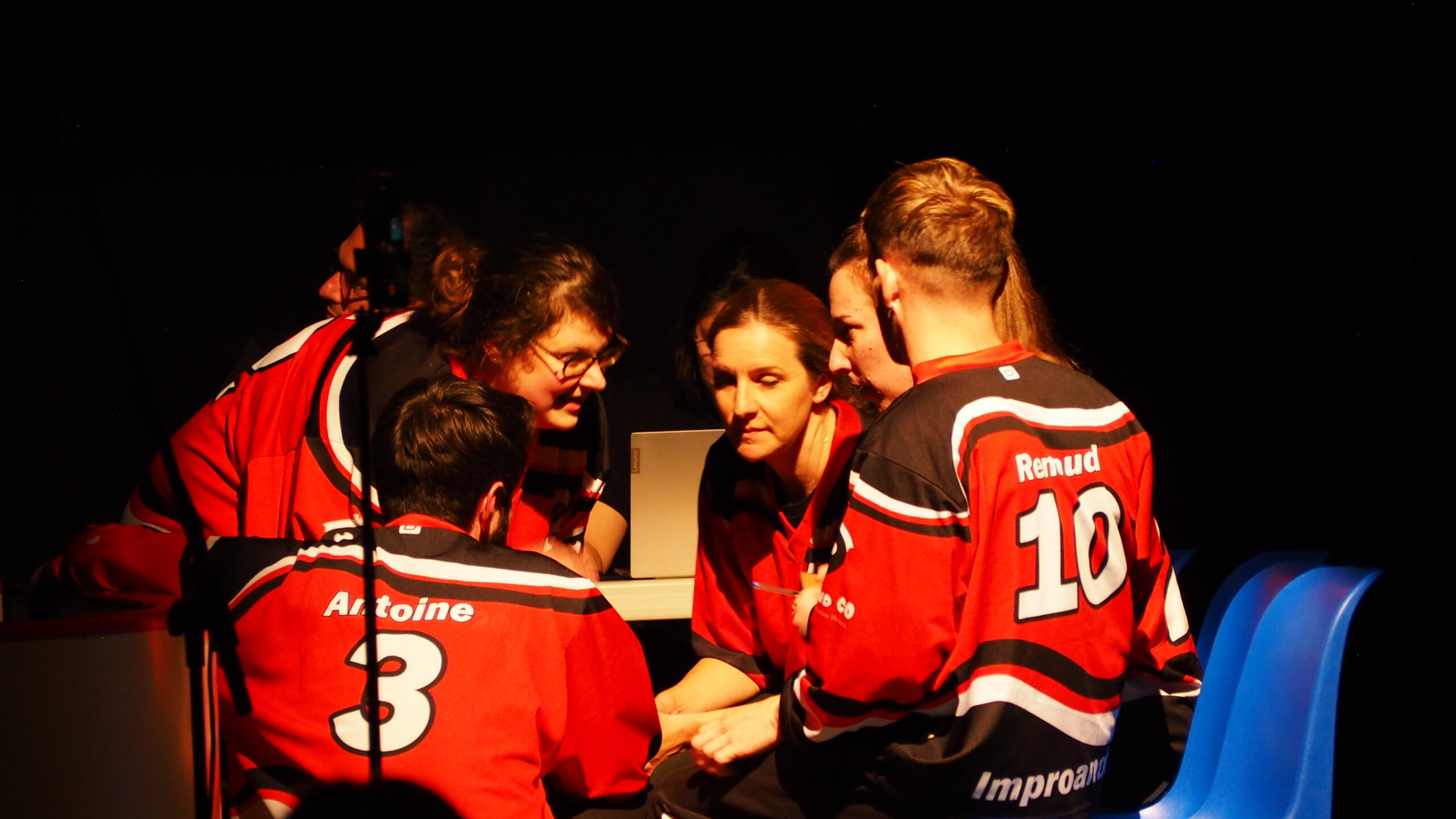 Match d'improvisation contre l'équipe Éner'Véretz impro le 22 novembre 2025